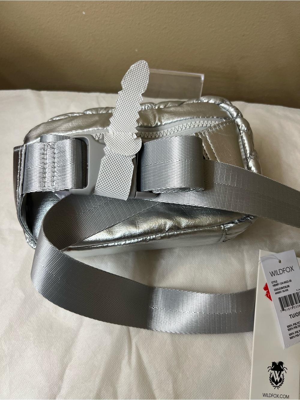 Wildfox Metallic Silver Floral Quilted Beltbag / Crossbody NWT - Picture 9 of 10